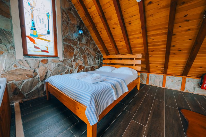 Güneş Bungalov yatak odası